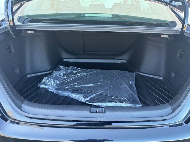 Used 2024 Honda Accord EX image 32