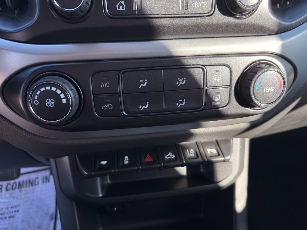 Used 2021 Chevrolet Colorado LT w/ Safety Package image 35