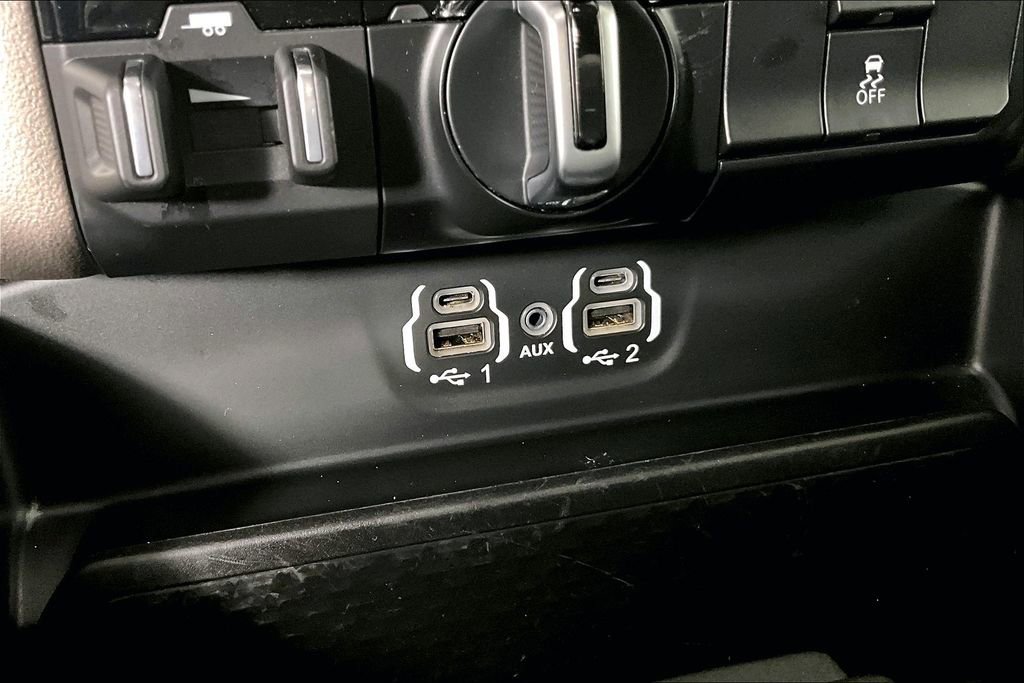 Used 2021 RAM 1500 Laramie image 33