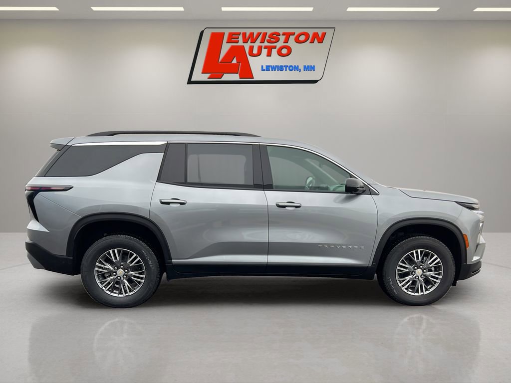 New 2026 Chevrolet Traverse LT w/ Driver Confidence Package FWD image 13