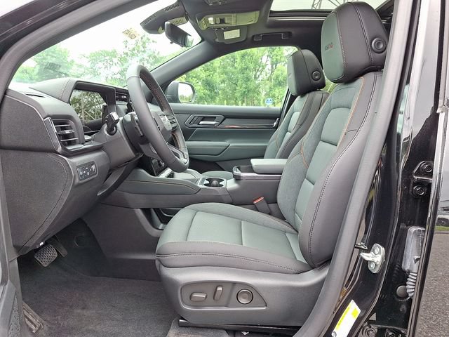 New 2026 GMC Terrain AT4 w/ Convenience Package III AWD/4WD image 10