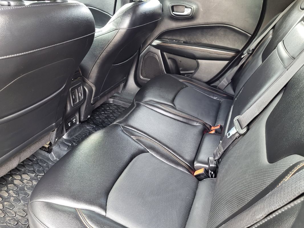 Used 2017 Jeep Compass Limited w/ Navigation Group image 33