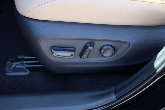 New 2025 Toyota RAV4 XLE image 16