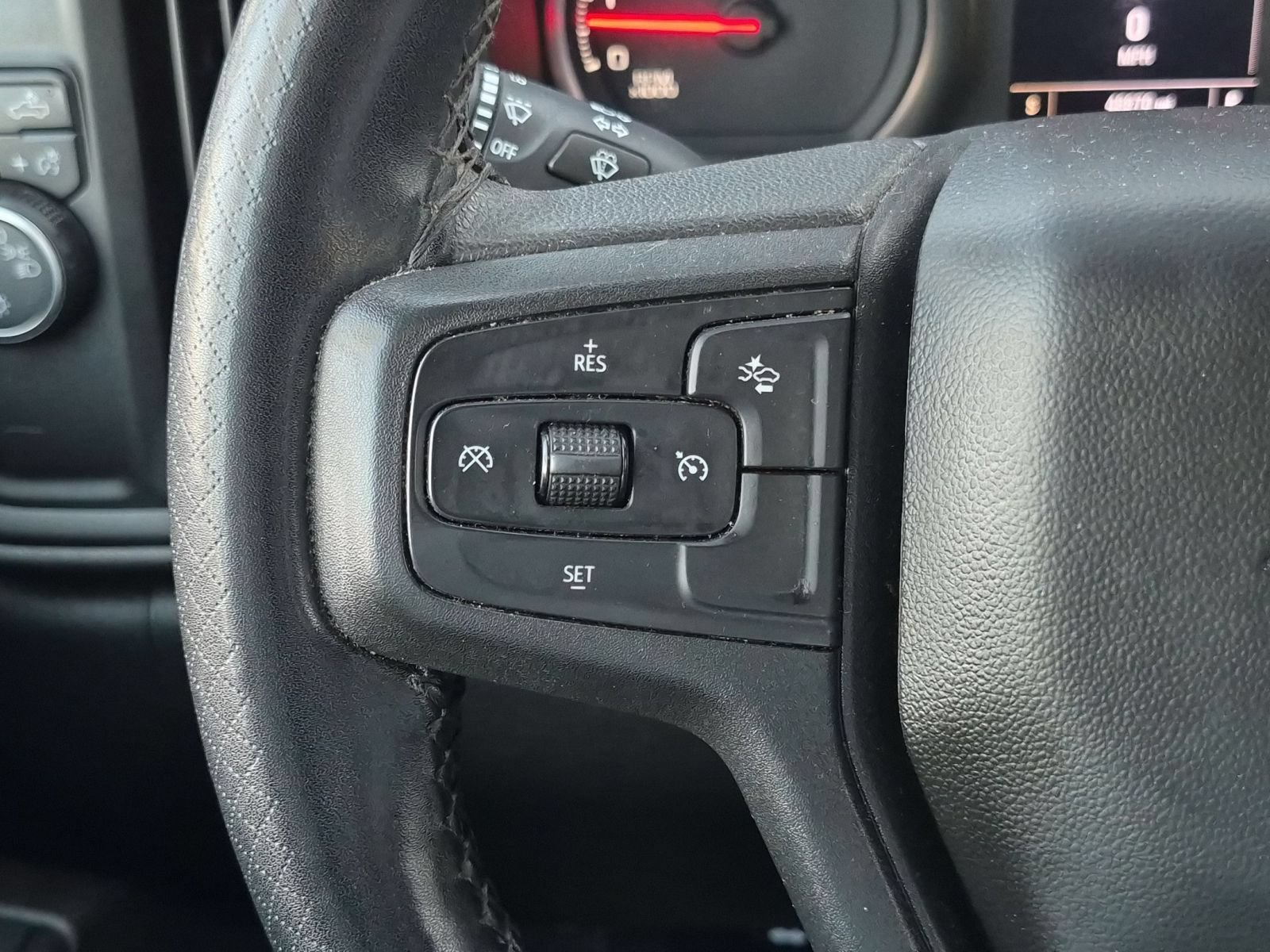 Used 2024 Chevrolet Silverado 2500 Custom w/ Custom Value Package RWD image 15