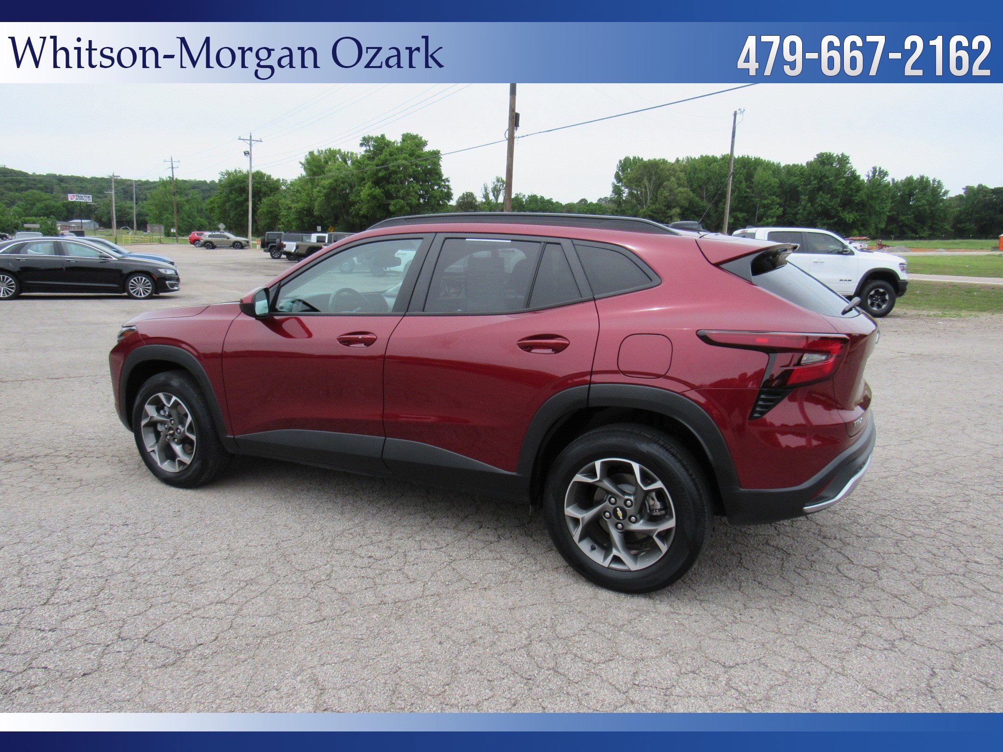 Used 2024 Chevrolet Trax LT w/ Driver Confidence Package FWD image 9