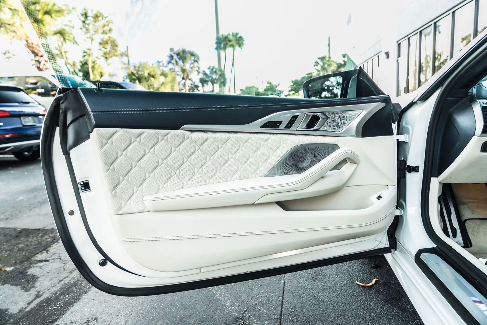 Used 2020 BMW M8 Coupe image 21