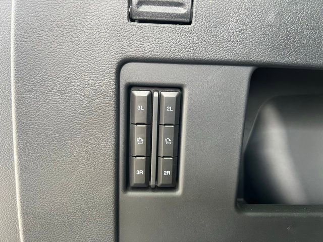 Used 2024 Ford Expedition Limited AWD/4WD image 17