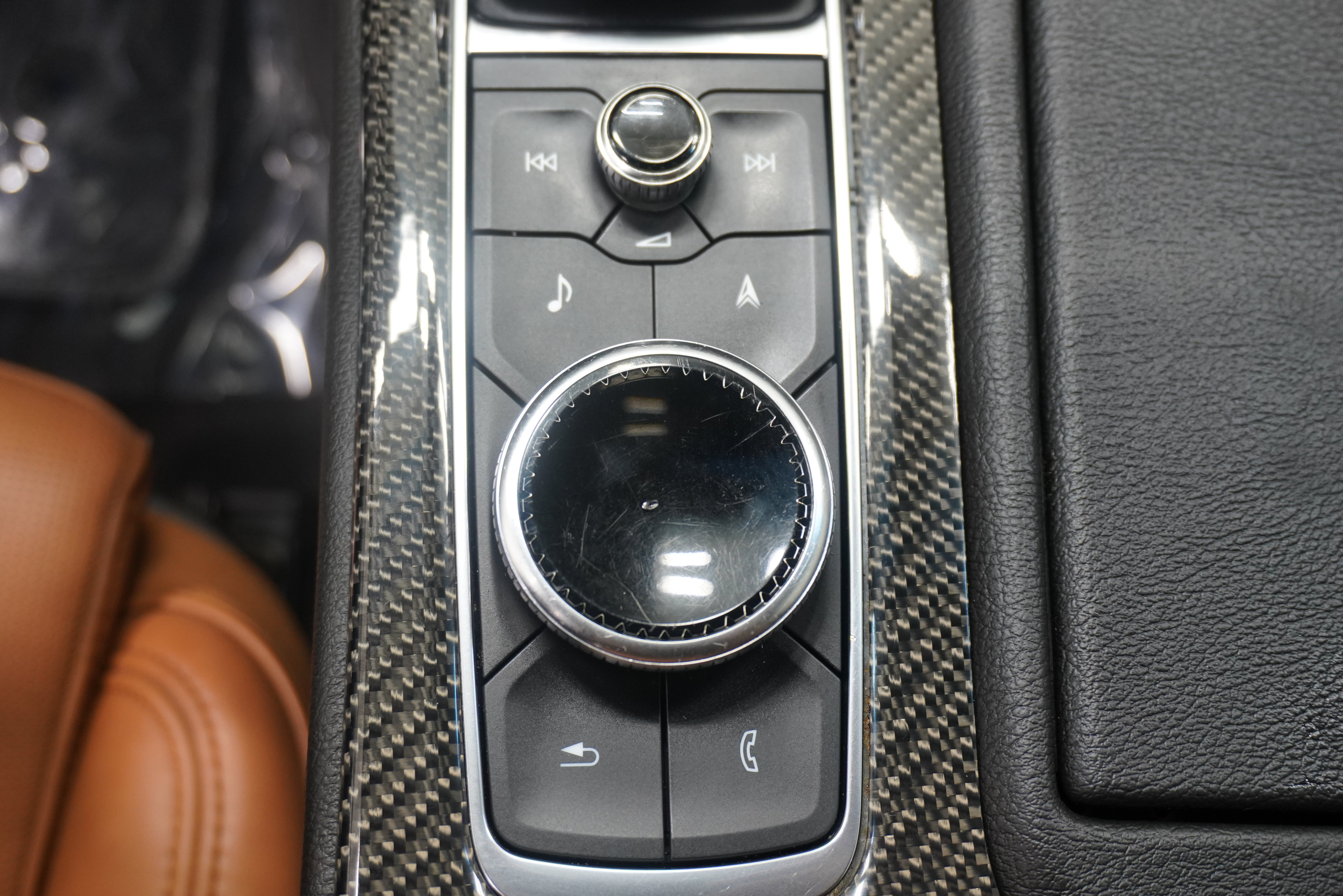 Used 2023 Cadillac CT5 V w/ Platinum Package RWD image 31