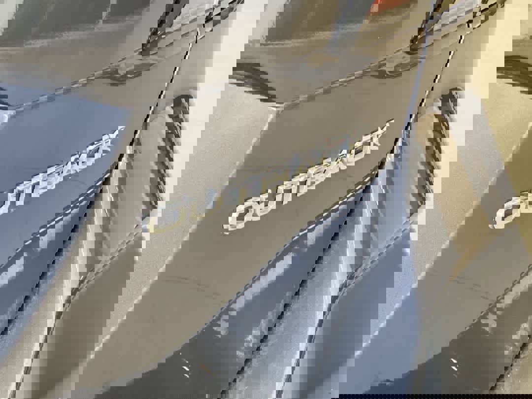 Used 2022 Subaru Outback Premium w/ Popular Package #1 image 12