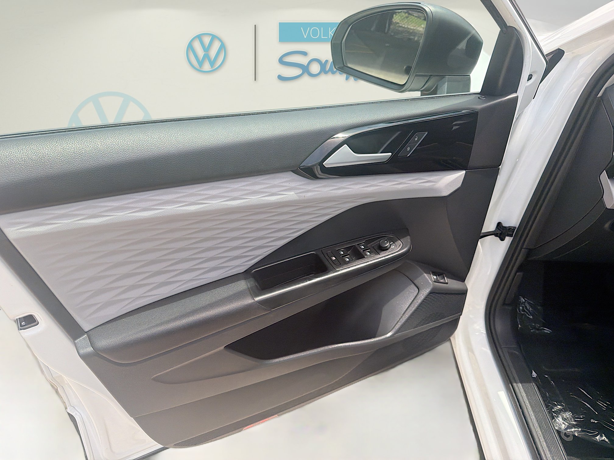Used 2023 Volkswagen Taos S FWD image 19