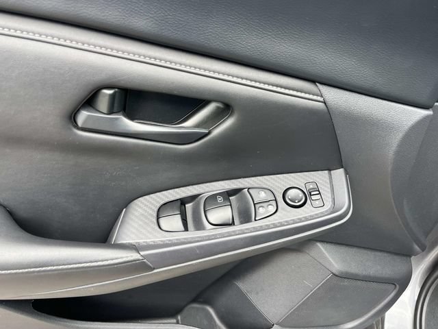 Used 2024 Nissan Sentra S FWD image 25