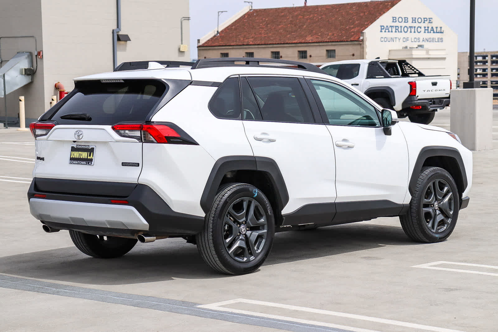 Used 2024 Toyota RAV4 Adventure image 4