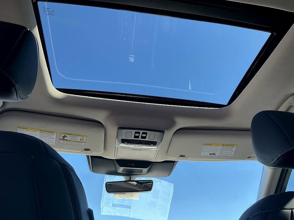 New 2026 Nissan Pathfinder Platinum image 24