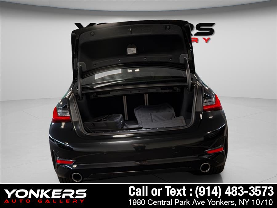 Used 2021 BMW 330e w/ Convenience Package RWD image 37