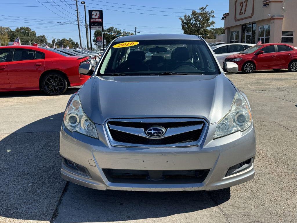 Used 2010 Subaru Legacy 2.5i Premium image 2