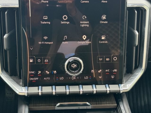 Used 2025 GMC Acadia Denali w/ LPO, Floor Liner Package FWD image 20