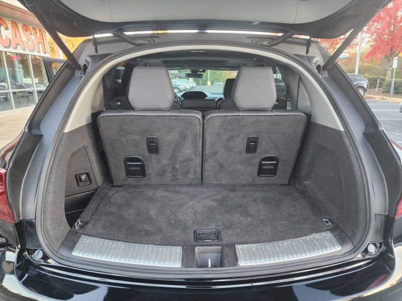 Used 2017 Acura MDX w/ Technology Package AWD/4WD image 16