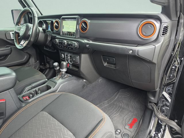 Used 2023 Jeep Gladiator Mojave w/ LED Lighting Group AWD/4WD image 18