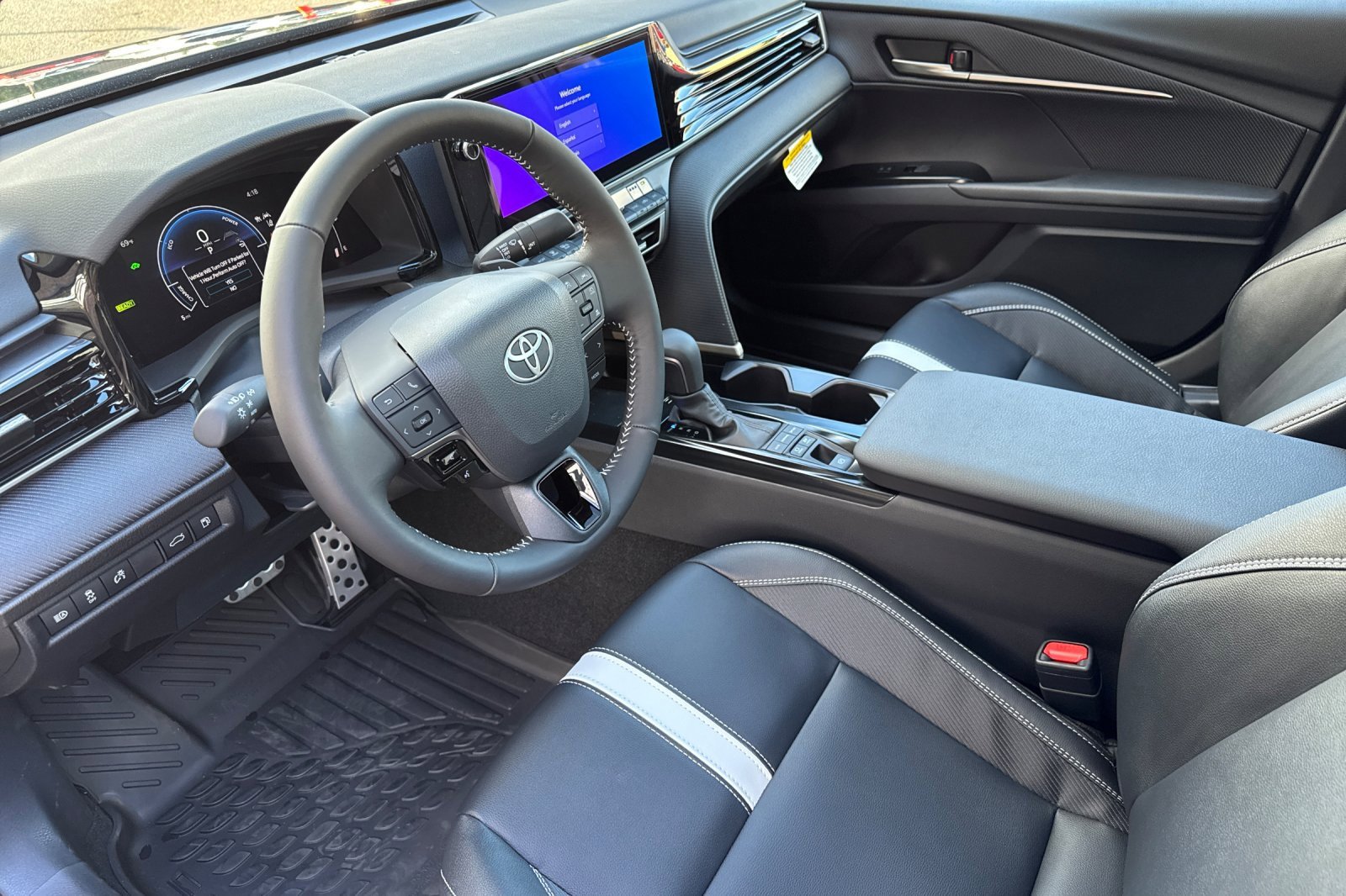 New 2026 Toyota Camry Hybrid image 10