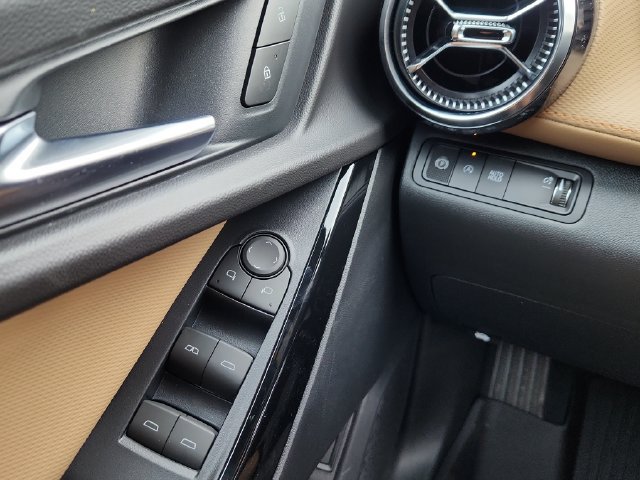 New 2027 Chevrolet Equinox ACTIV w/ Safety and Technology Package FWD image 22