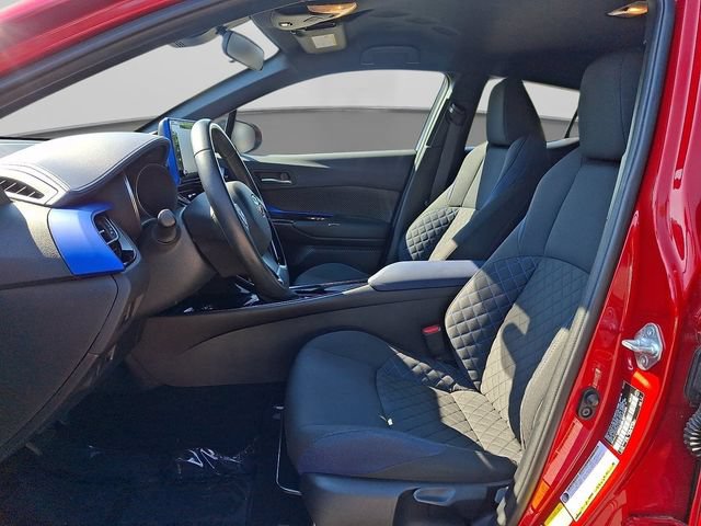 Used 2022 Toyota C-HR XLE FWD image 15