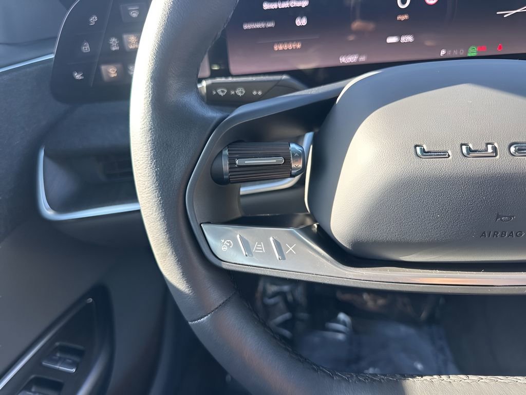 Used 2024 Lucid Air Touring image 15