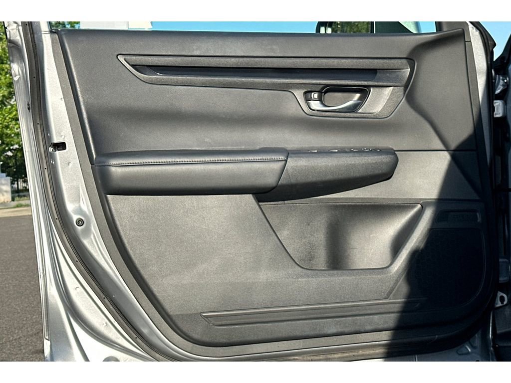 Used 2023 Honda CR-V EX image 11
