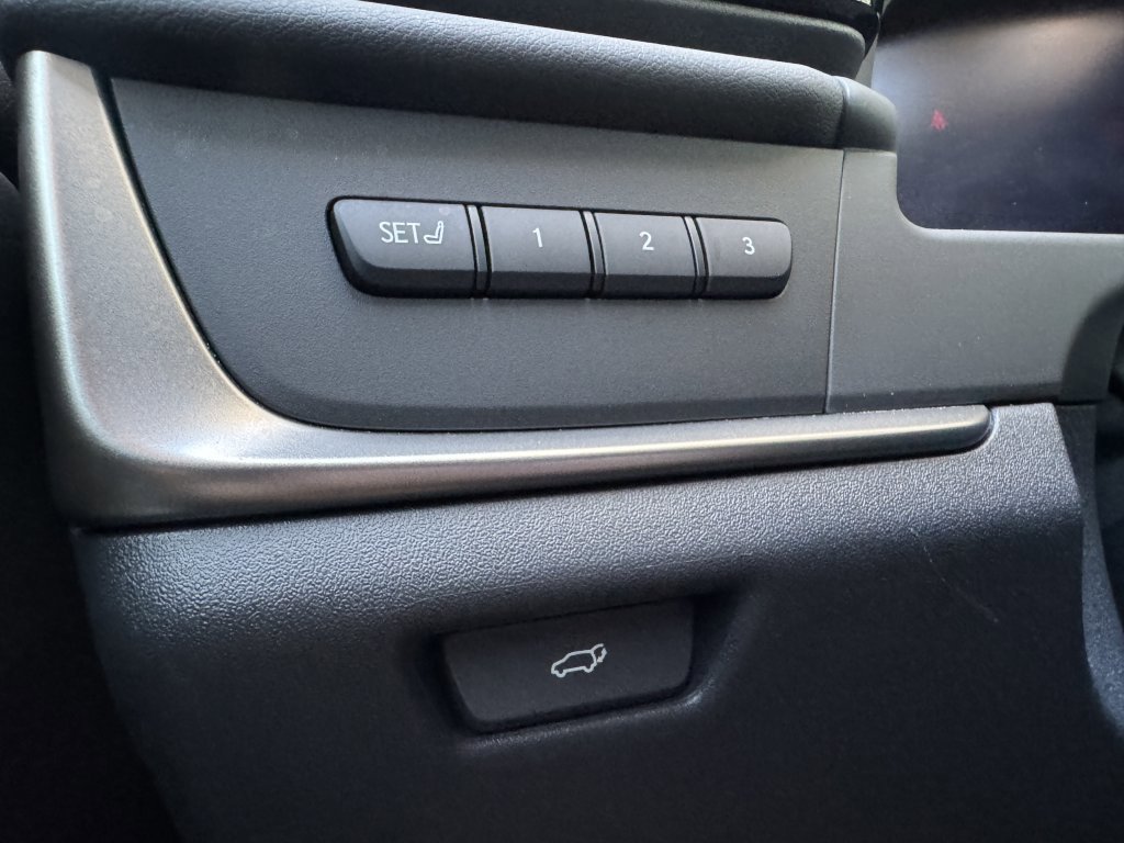 Used 2023 Lexus RZ 450e Premium image 27