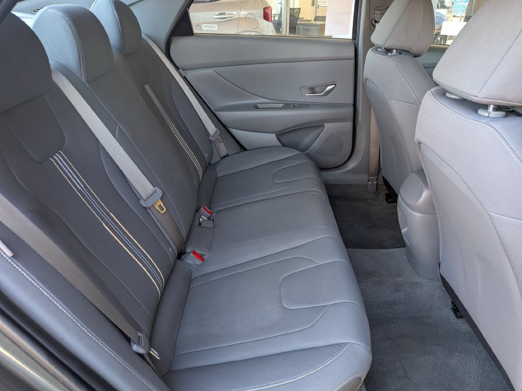 Used 2026 Hyundai Elantra Sport FWD image 26