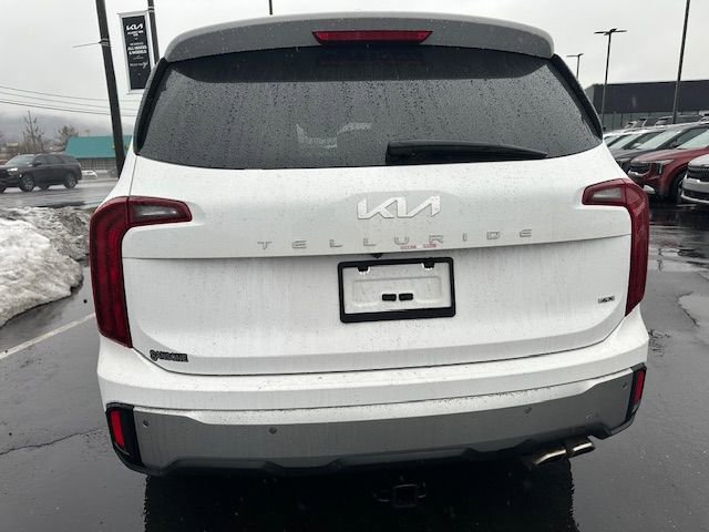 Certified 2023 Kia Telluride S w/ S Sunroof Package image 10