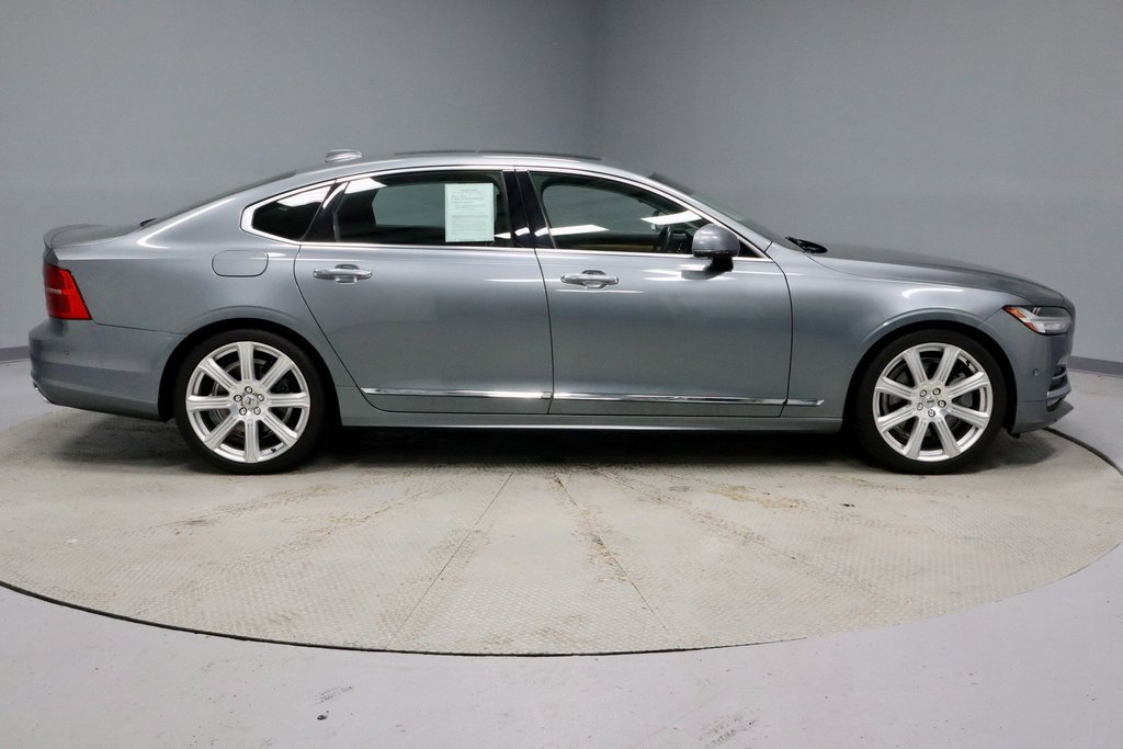 Used 2019 Volvo S90 T6 Inscription w/ Advanced Package image 12