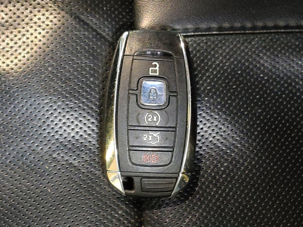 Used 2019 Lincoln MKZ Reserve image 32