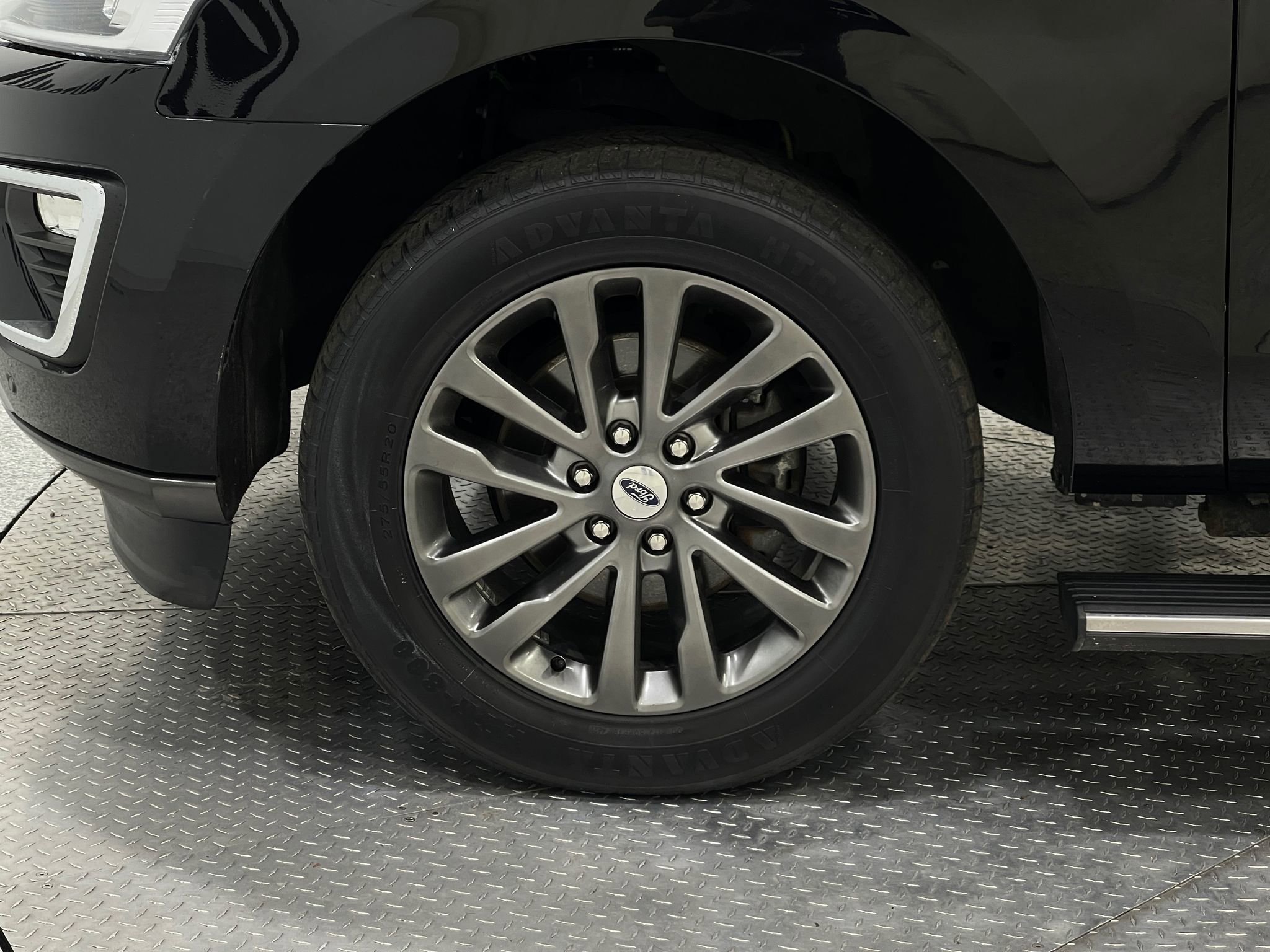 Used 2021 Ford Expedition Max Limited AWD/4WD image 37