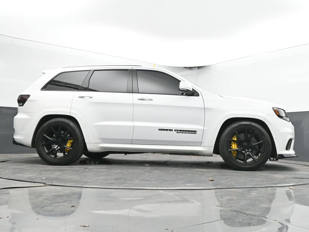 Used 2018 Jeep Grand Cherokee Trackhawk AWD/4WD image 59