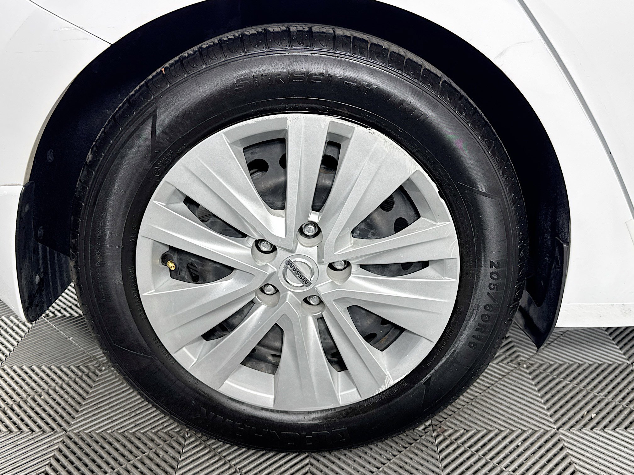 Used 2022 Nissan Sentra S FWD image 41