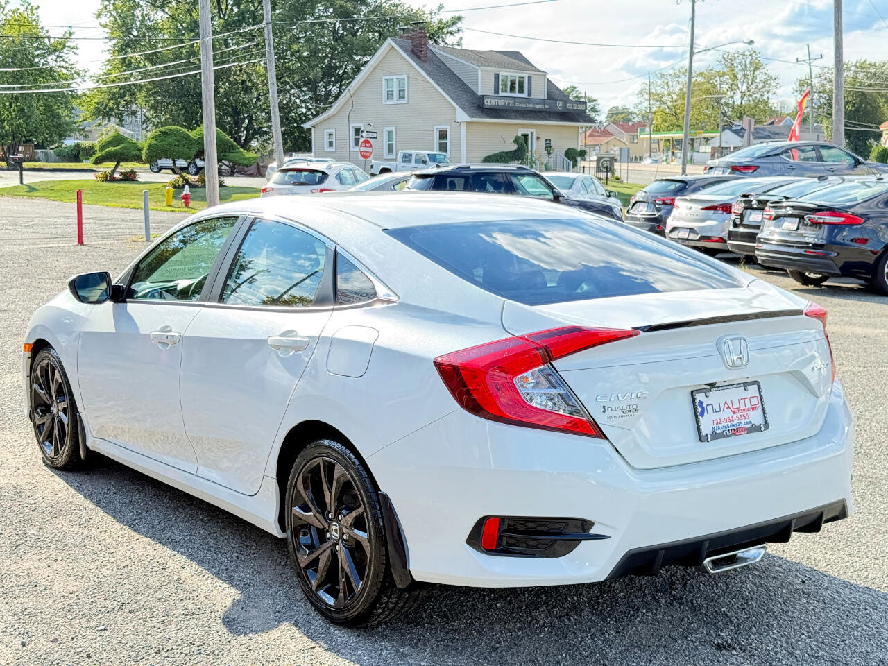 Used 2020 Honda Civic Sport image 6