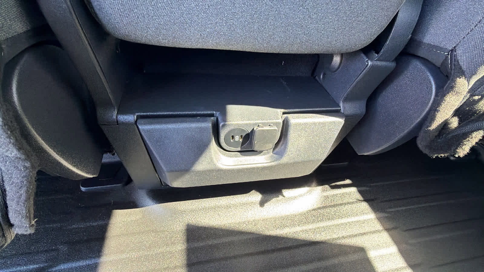 Used 2024 Ford F150 XLT w/ FX4 Off-Road Package AWD/4WD image 25