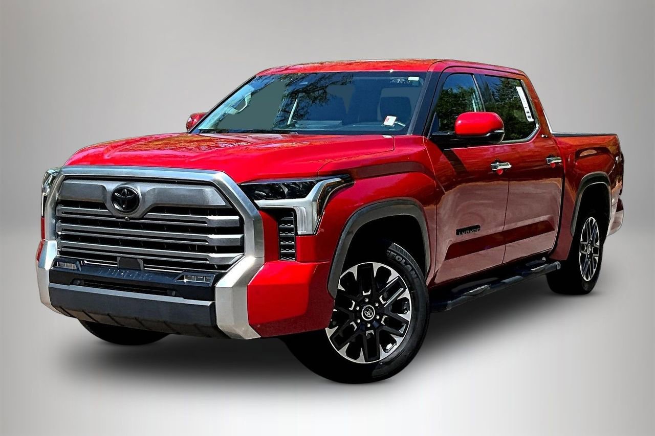 Used 2023 Toyota Tundra Limited image 1