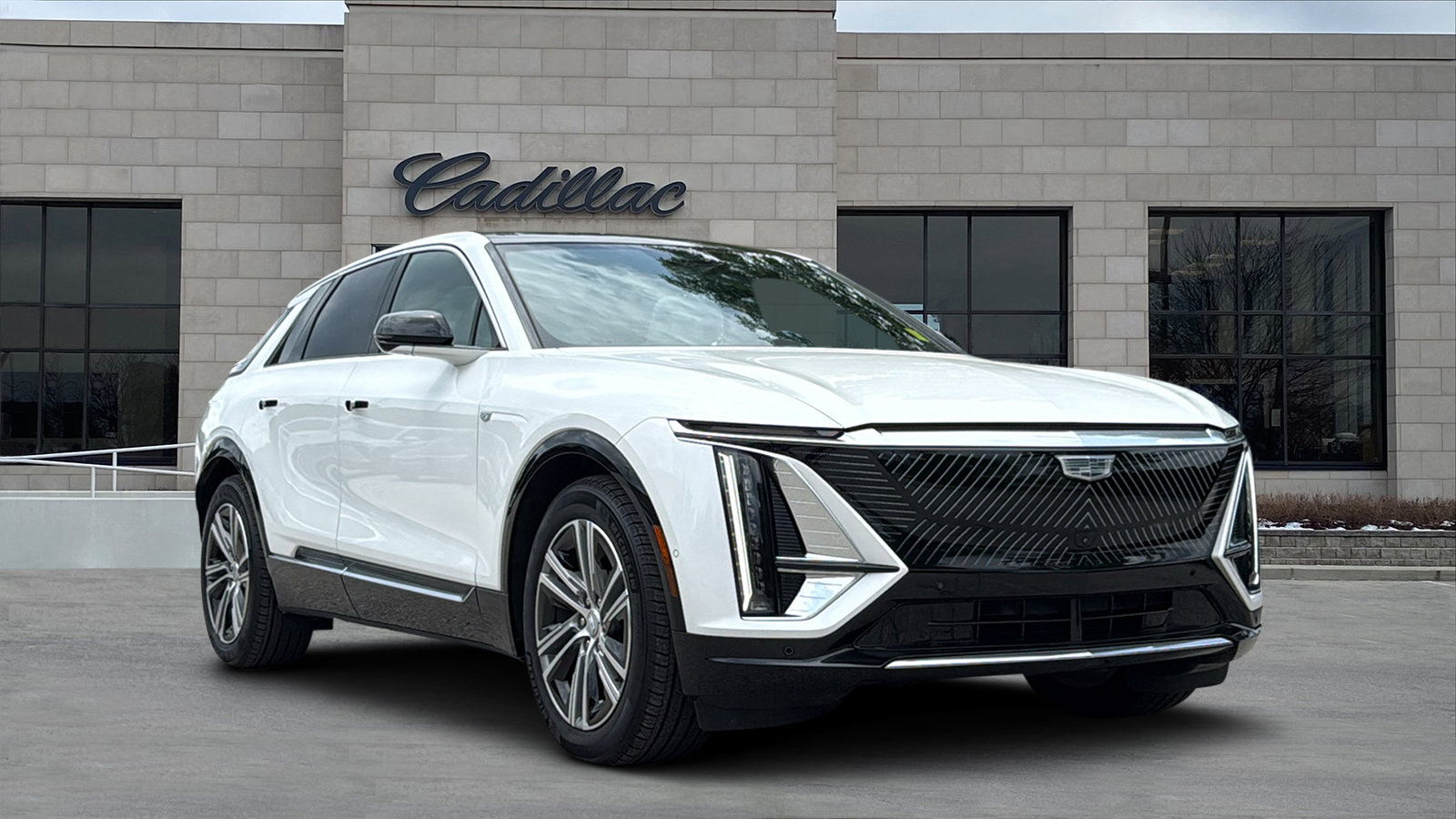 Certified 2024 Cadillac Lyriq Luxury w/ LPO, Floor Liner Package
