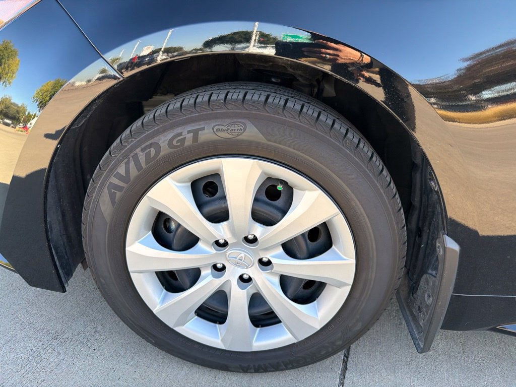 Certified 2024 Toyota Corolla LE FWD image 2