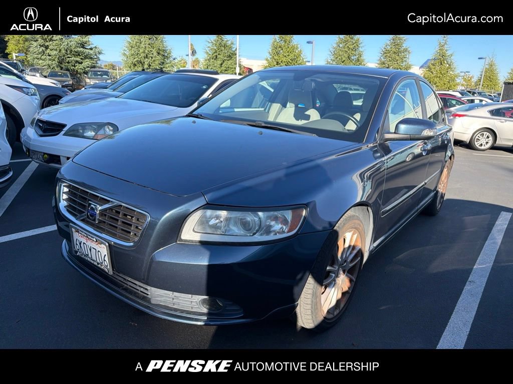 Used 2010 Volvo S40 2.4i FWD image 1