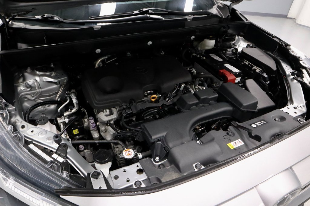 Used 2024 Toyota RAV4 LE image 15