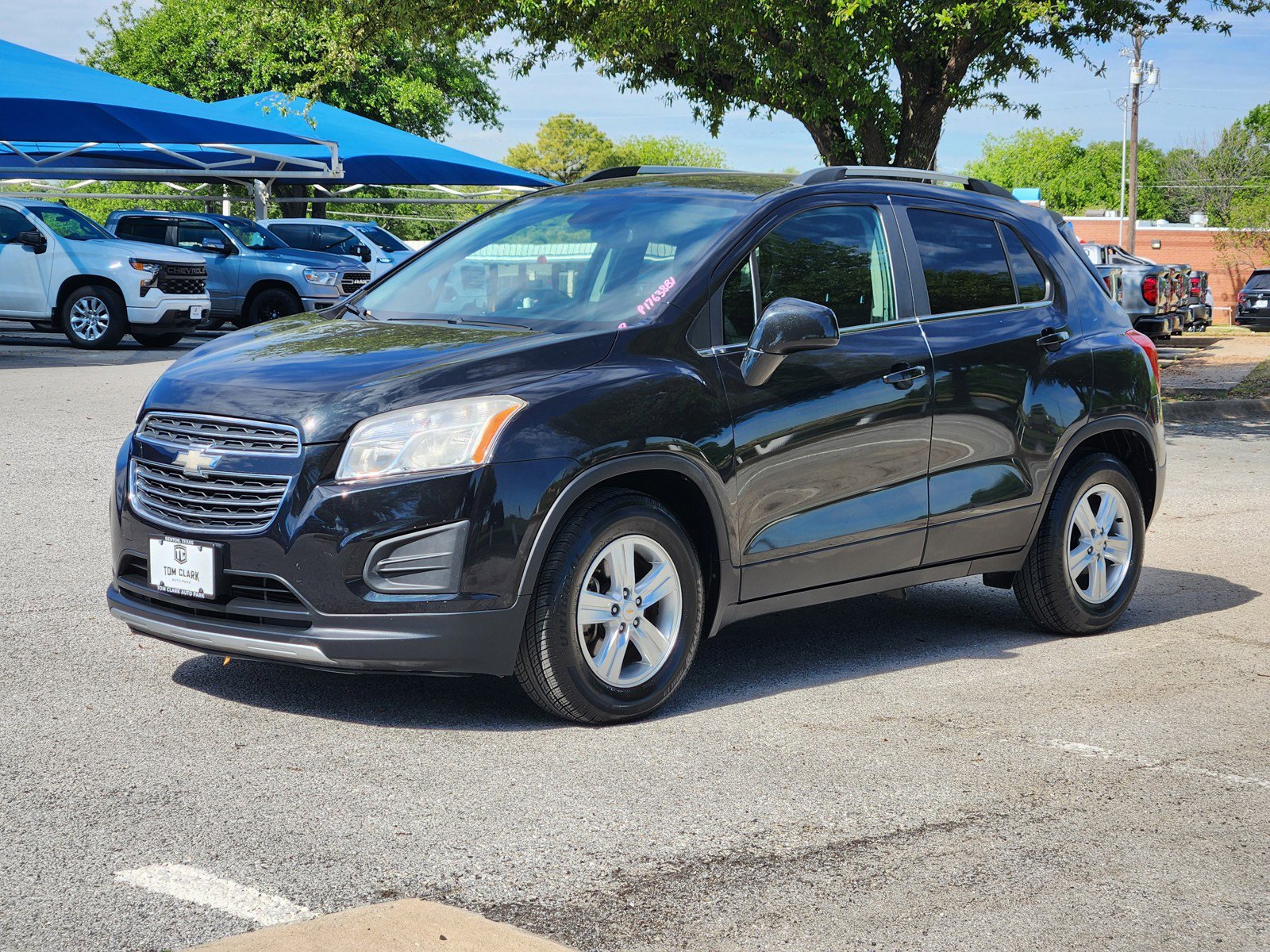 Used 2015 Chevrolet Trax LT image 2