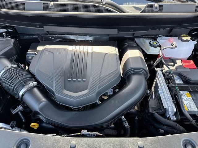 New 2027 Buick Enclave Avenir w/ LPO, Floor Liner Package FWD image 27