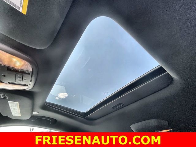 Used 2023 Dodge Durango R/T image 24