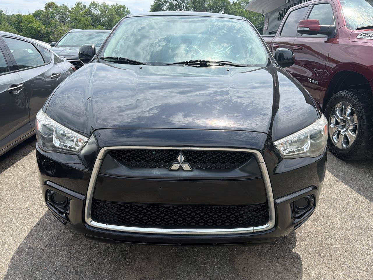 Used 2012 Mitsubishi Outlander Sport ES FWD image 2