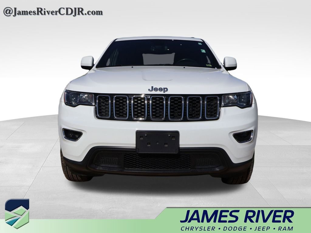 Used 2020 Jeep Grand Cherokee Laredo w/ 18" Wheel & 8.4" Radio Group image 4