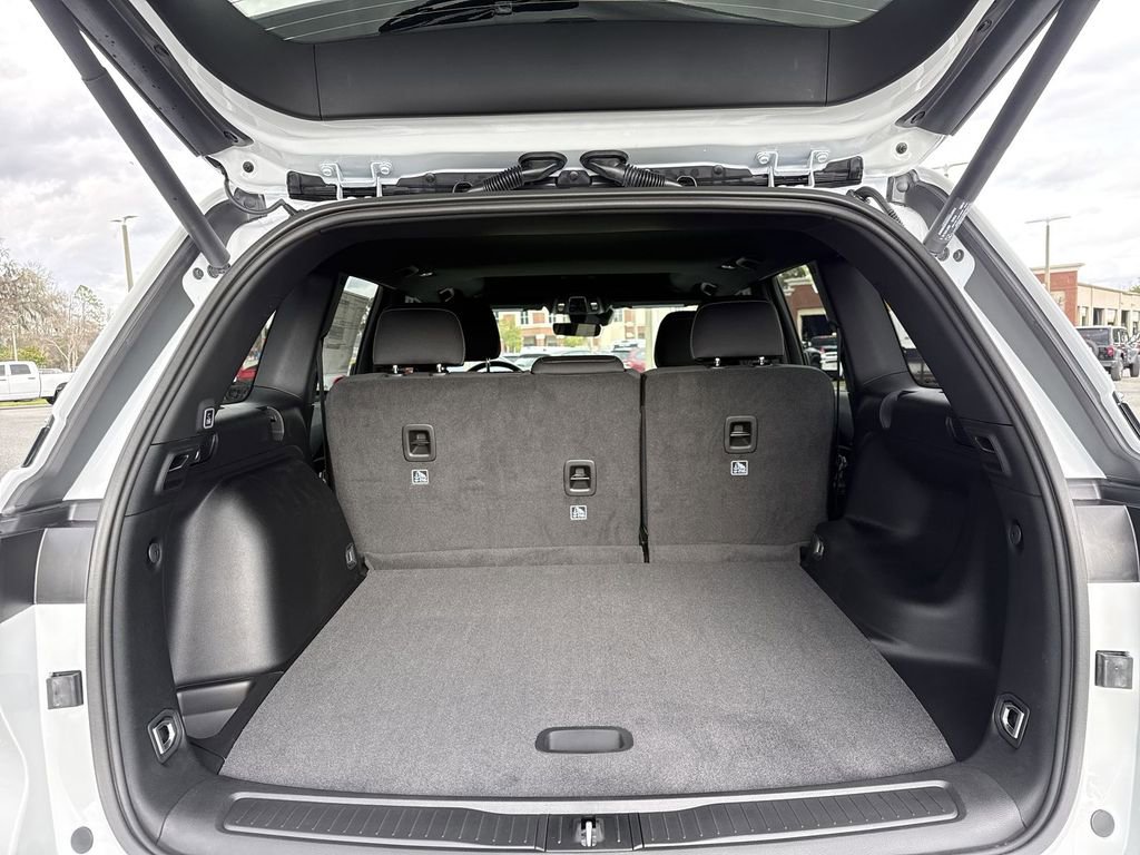 New 2026 Jeep Grand Cherokee Laredo image 27