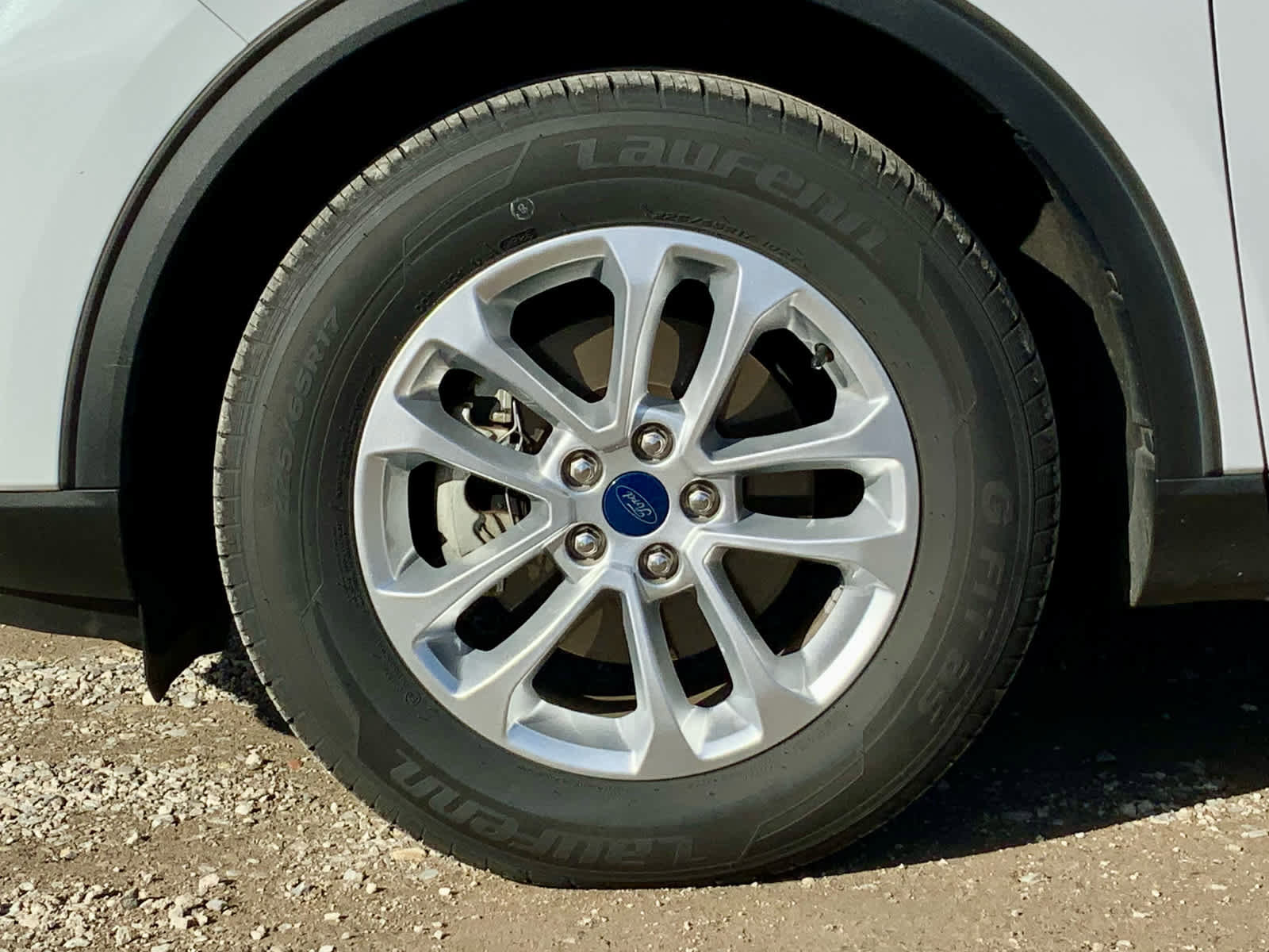 Used 2021 Ford Escape SE image 15