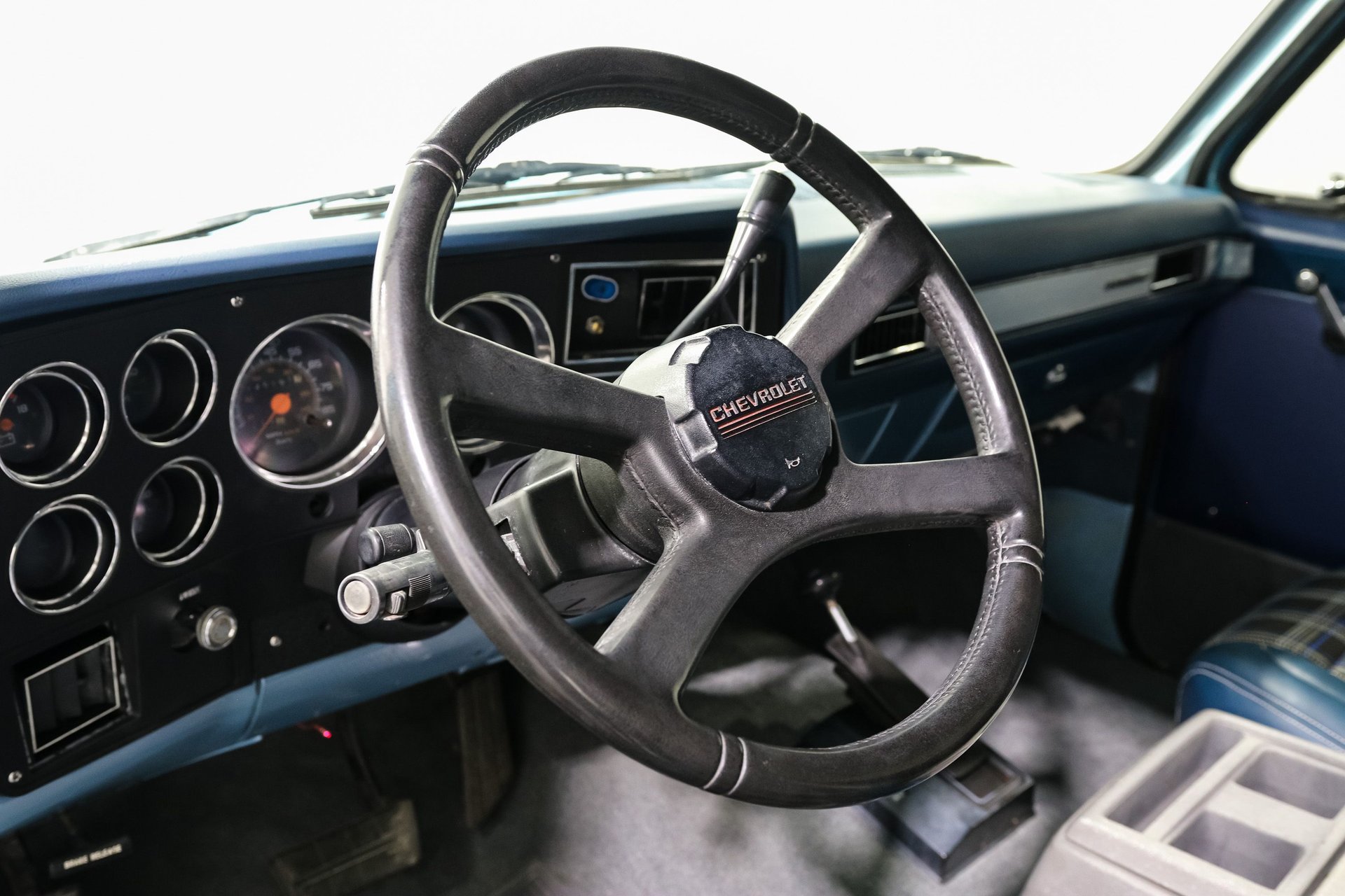 Used 1990 Chevrolet Blazer 4WD image 13